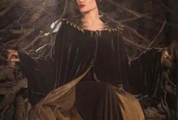 沉睡魔咒在线观看,揭开黑暗王后的神秘面纱